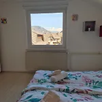 Petra Apartment *