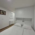 Petra Apartment