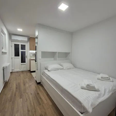 Petra Apartman
