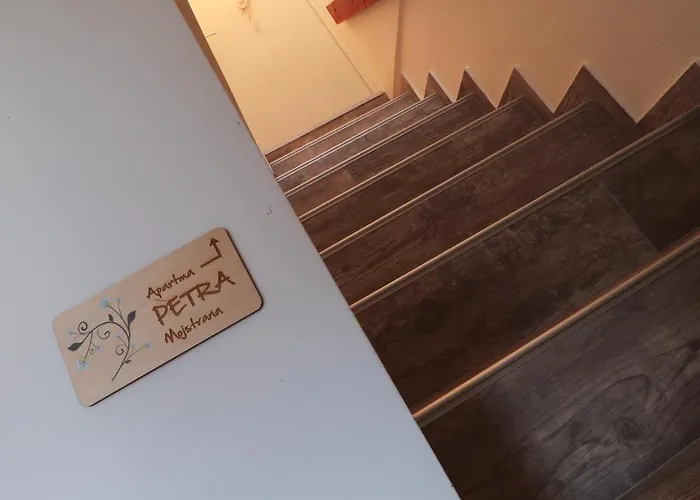 Petra מויסטראנה