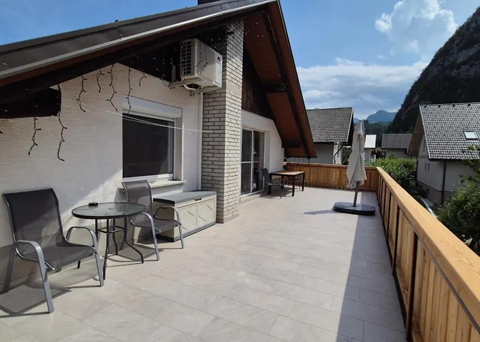 Petra * מויסטראנה