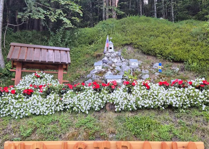 Petra * מויסטראנה